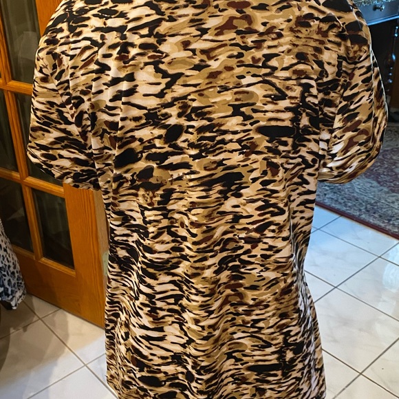 Animal print blouse by notations size L - Picture 6 of 6